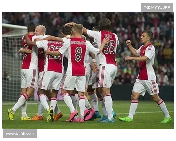 国米在欧联杯小组赛中迎战西甲劲旅,挑战升级 国米在欧联杯小组赛中迎战西甲劲旅,挑战升级