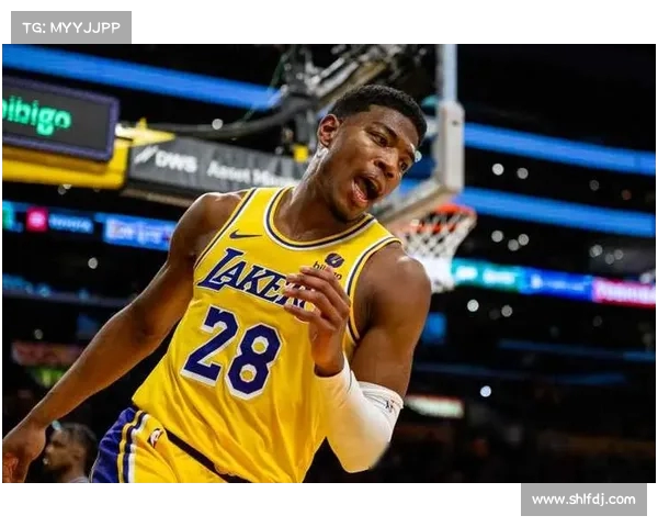 普林斯透露：一个月前曾表达希望重返湖人