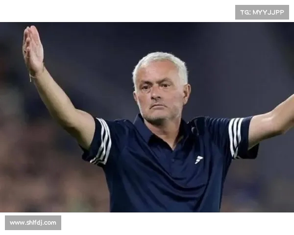 穆帅的大胆决策：从被中甲球队开除到上港首发的逆袭之路(穆帅究竟给这球队带来了什么)